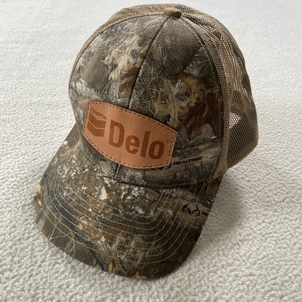 Realtree Mens OSFM Trucker Hat Camo Chevron Delo‎ Leather Patch Snapback Cap